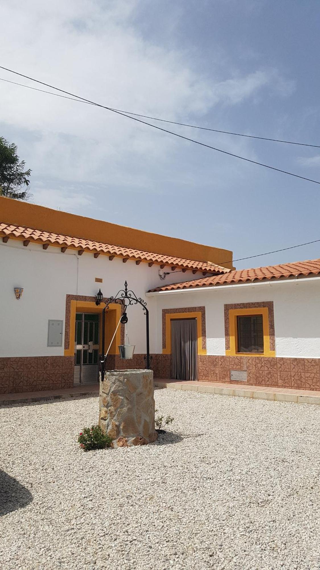 Cueva Maite Apartment Cortes de Baza ภายนอก รูปภาพ